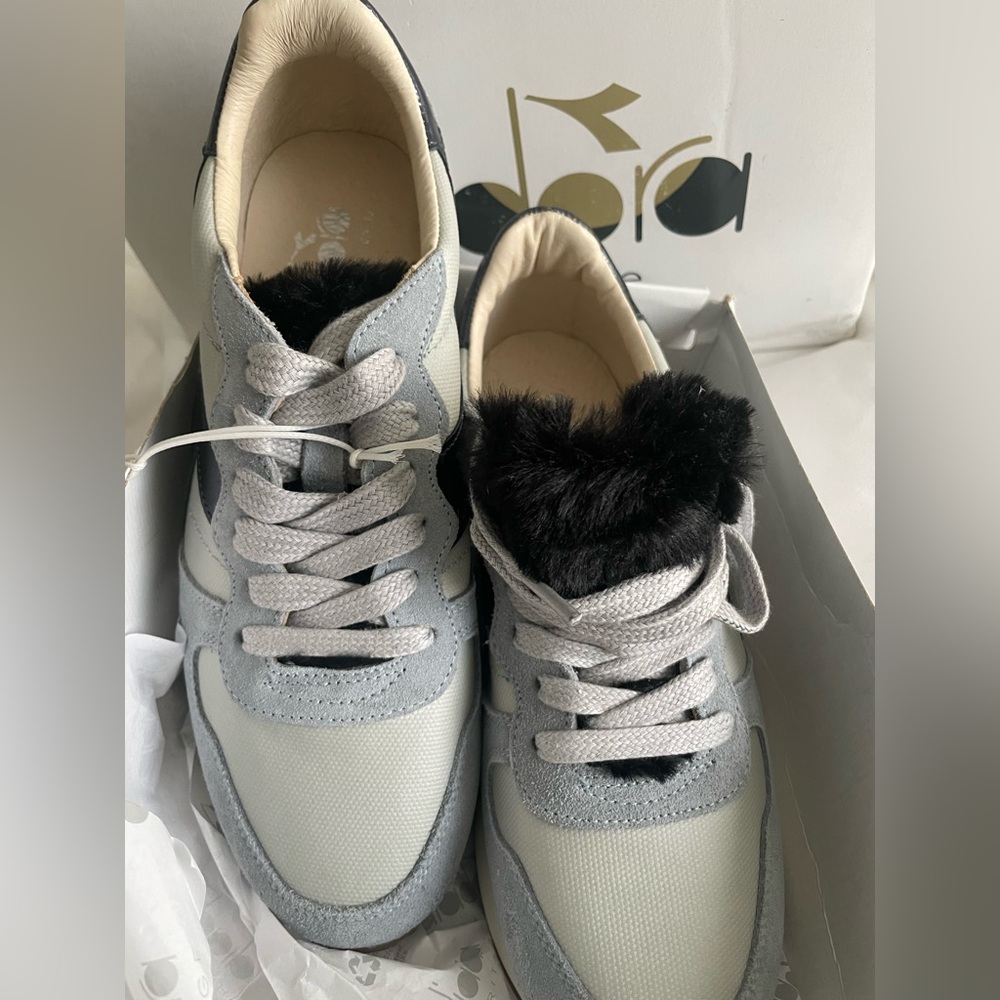 Diadora Heritage BNWT womens sz 8 - Picture 3 of 9